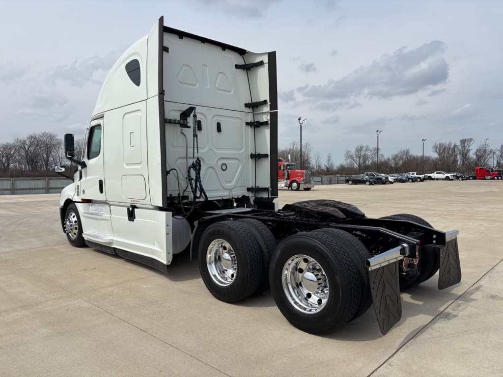 2021 Freightliner